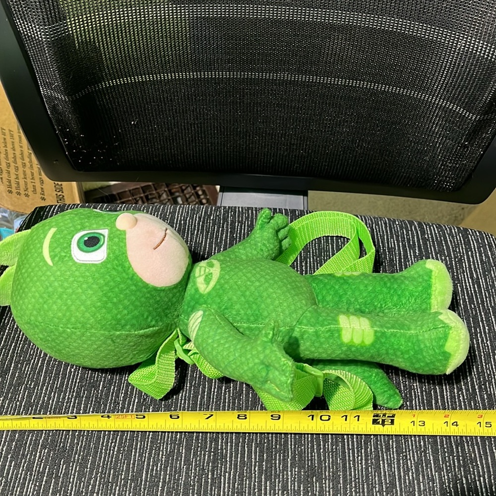 PJ Masks Green Gekko Plush Backpack - Picture 8 of 8